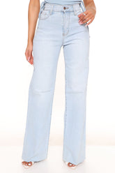 Make You Mine Wide Leg Jeans - Light Blue Wash Ins Street